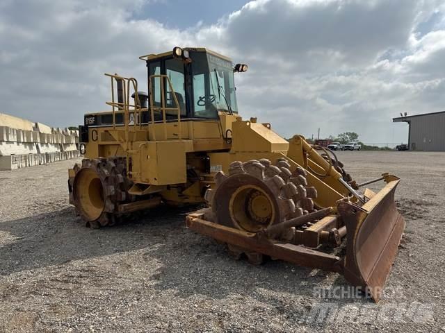 CAT 815F 토양 다짐기