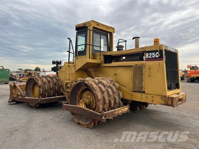 CAT 825C 토양 다짐기