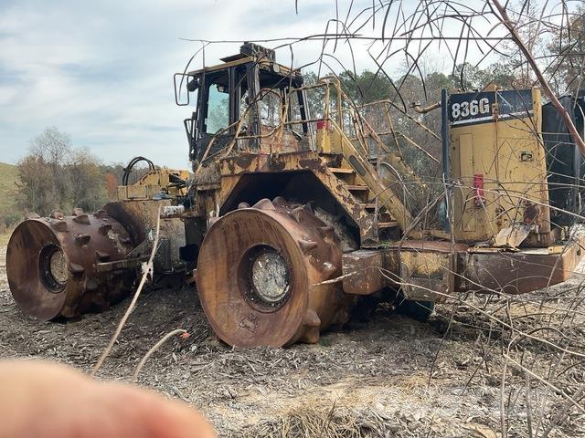 CAT 836G 토양 다짐기