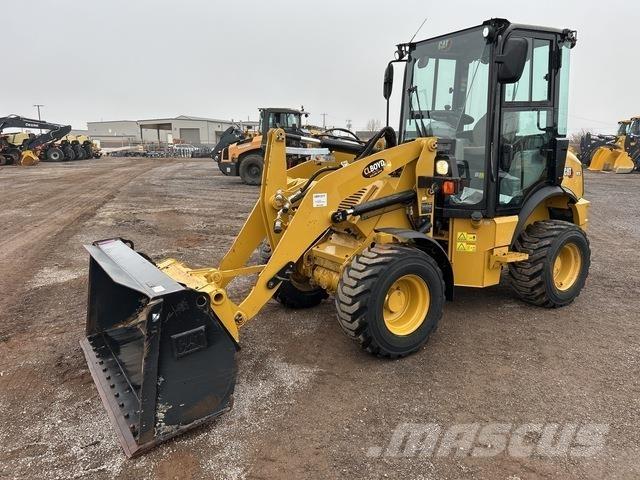 CAT 903D  휠로우더