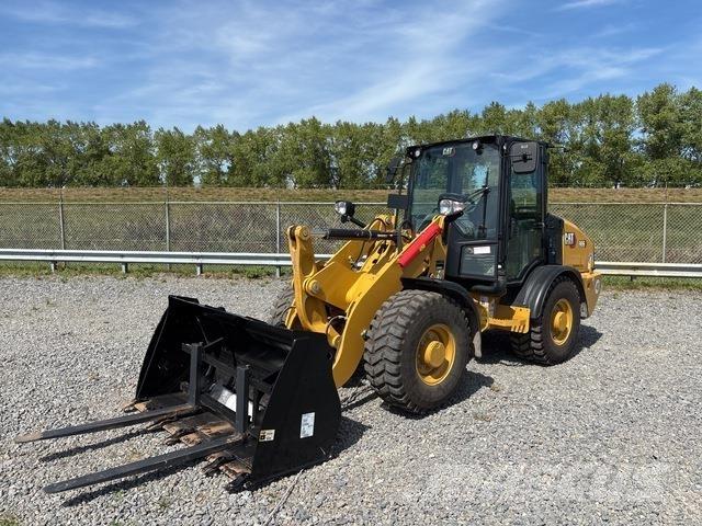 CAT 906  휠로우더