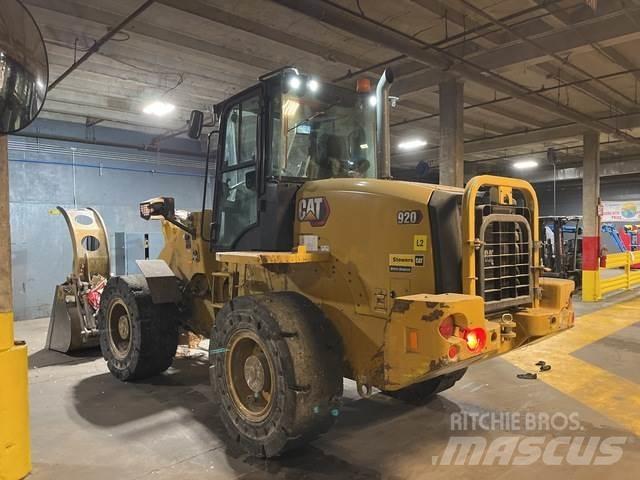CAT 920  휠로우더