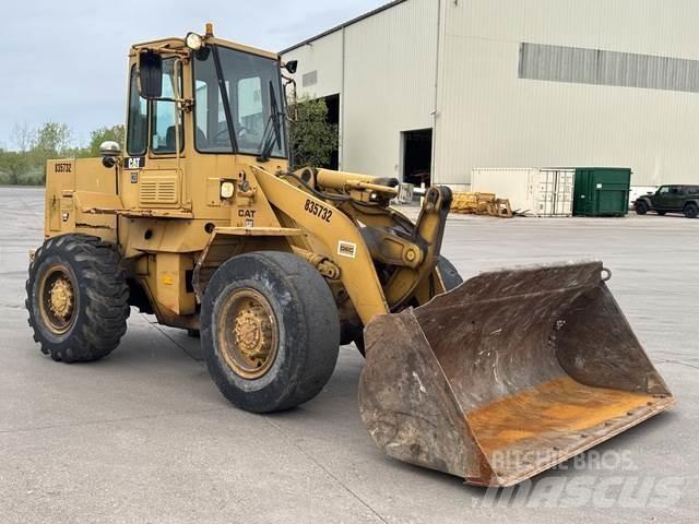 CAT 926  휠로우더