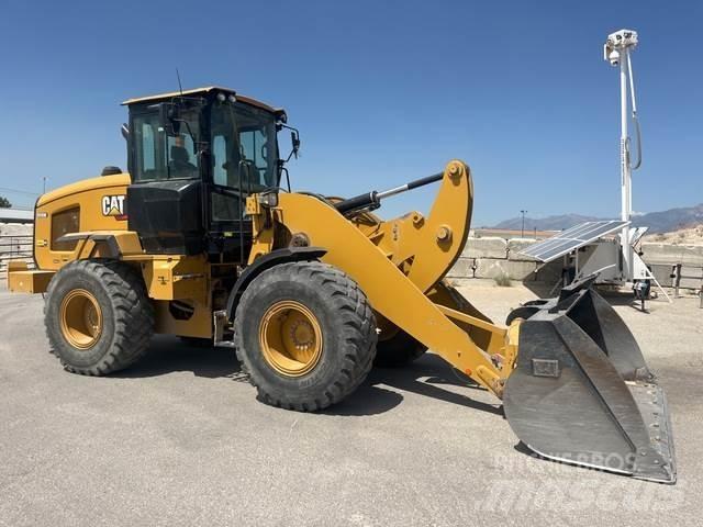 CAT 926M  휠로우더