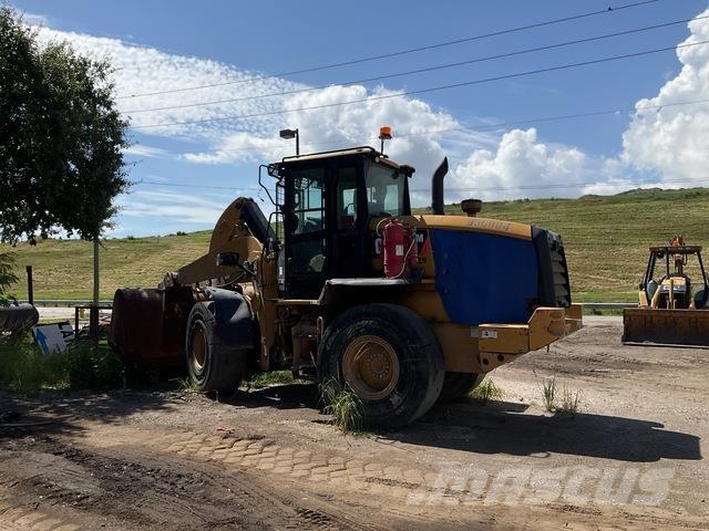 CAT 930M  휠로우더