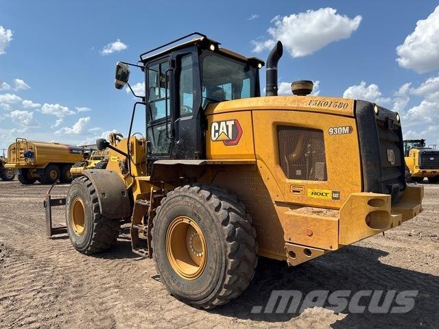 CAT 930M  휠로우더