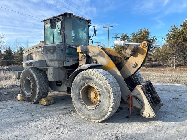 CAT 938M  휠로우더