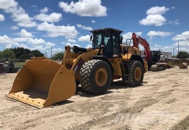 CAT 972  휠로우더