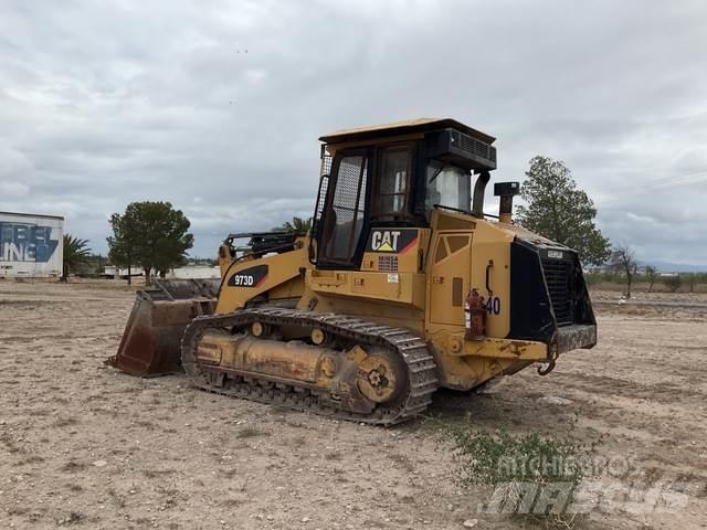 CAT 973D 궤도식 로우더