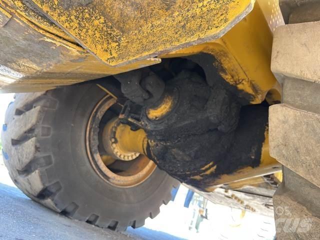 CAT 988G  휠로우더