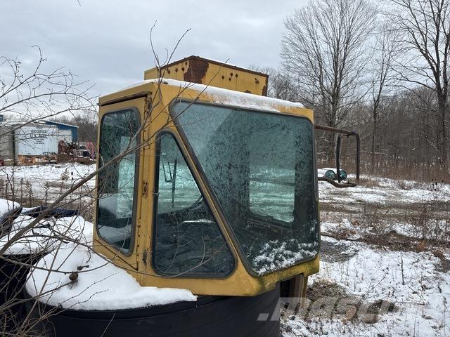 CAT 992 캐빈 및 인테리어