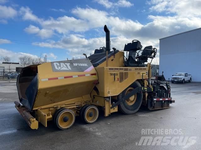 CAT AP1000E 아스팔트 포장장비