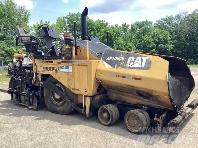 CAT AP1000E 아스팔트 포장장비
