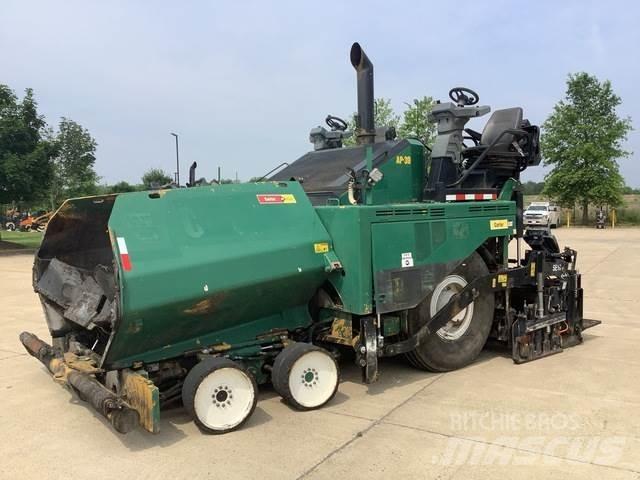 CAT AP1000F 아스팔트 포장장비