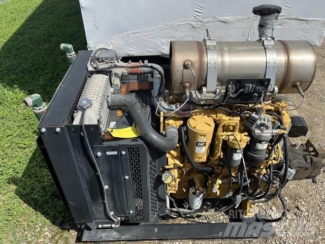 CAT C4.4 T4I 엔진