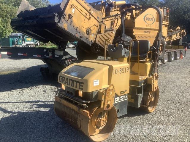 CAT CB-224E 트윈 드럼 롤러