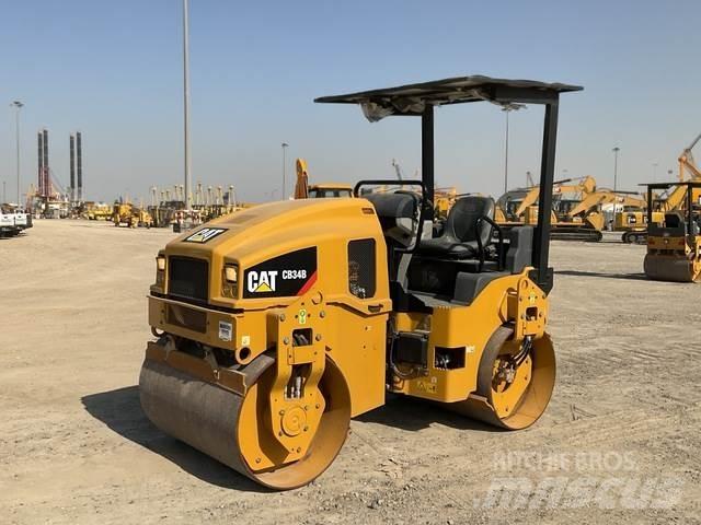CAT CB34B 트윈 드럼 롤러