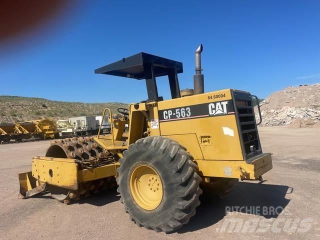 CAT CP563 싱글 드럼 롤러