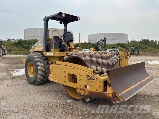 CAT CP563E 싱글 드럼 롤러