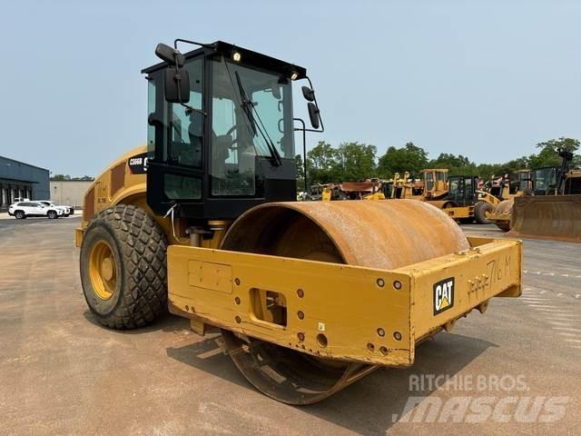 CAT CS-66B 싱글 드럼 롤러
