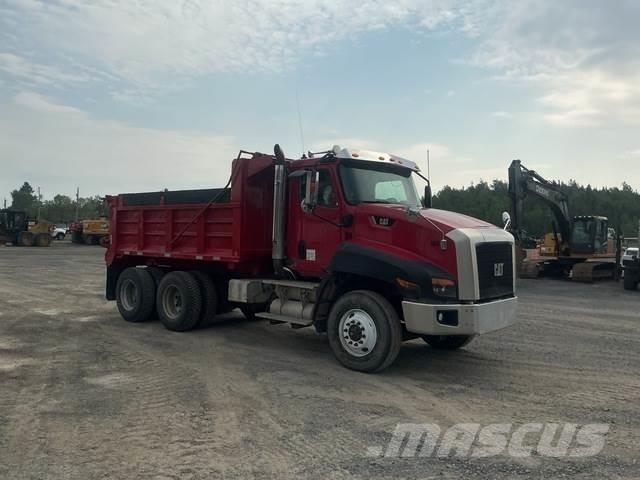 CAT CT660S 덤프 트럭