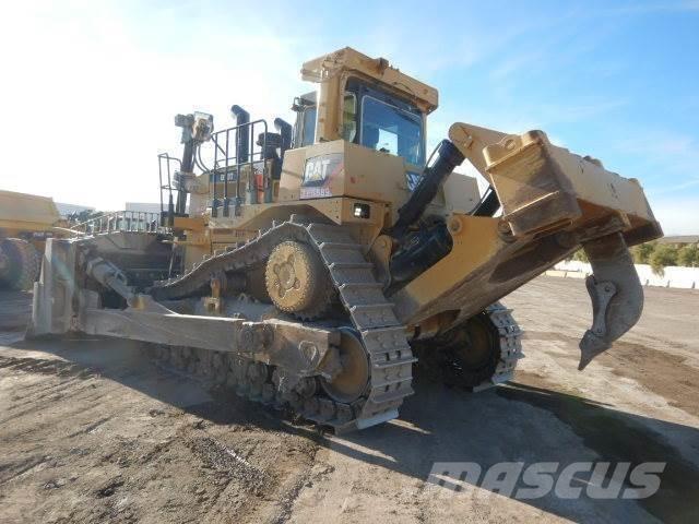 CAT D10T2 크롤러 도저