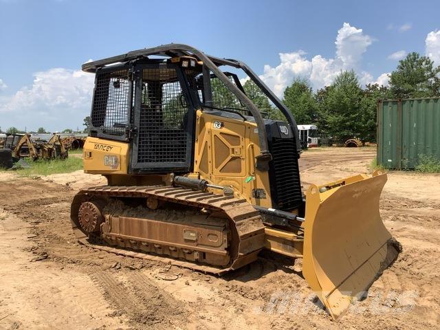 CAT D3 크롤러 도저