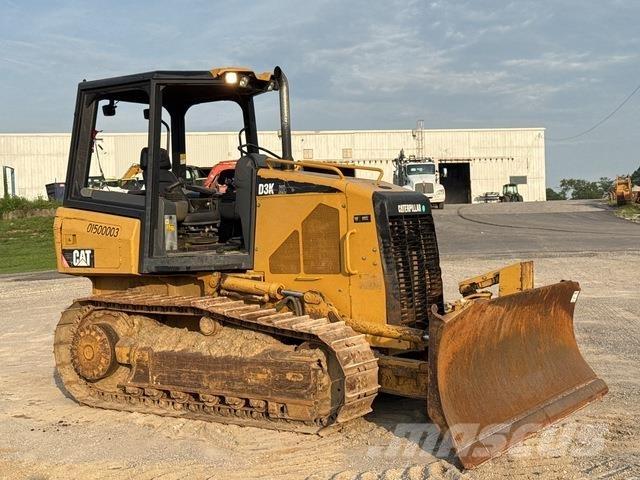 CAT D3K XL 크롤러 도저