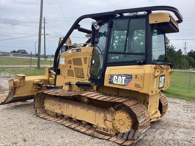 CAT D3K2 LGP 크롤러 도저