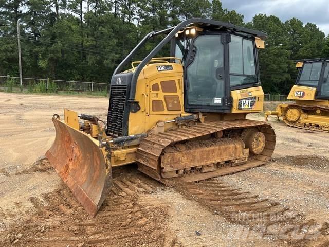 CAT D3K2 LGP 크롤러 도저