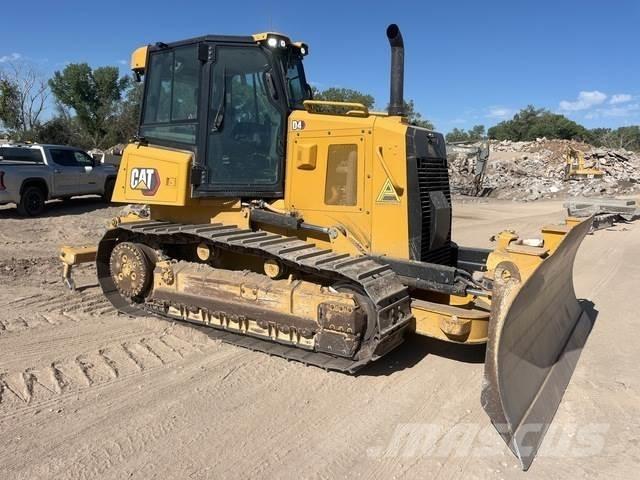 CAT D4 크롤러 도저