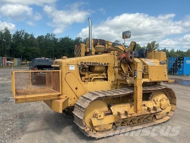 CAT D4E 20 파이프레이어 도저