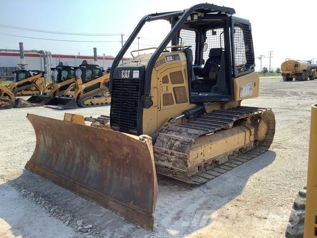 CAT D5K2 LGP 크롤러 도저