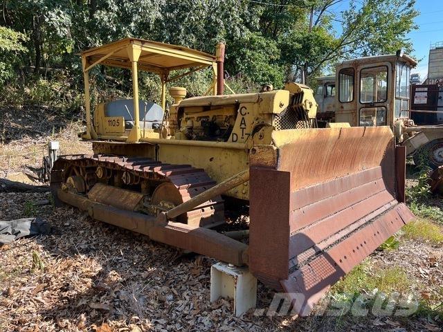 CAT D7 크롤러 도저