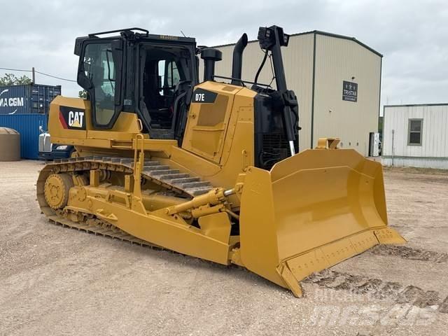 CAT D7E 크롤러 도저