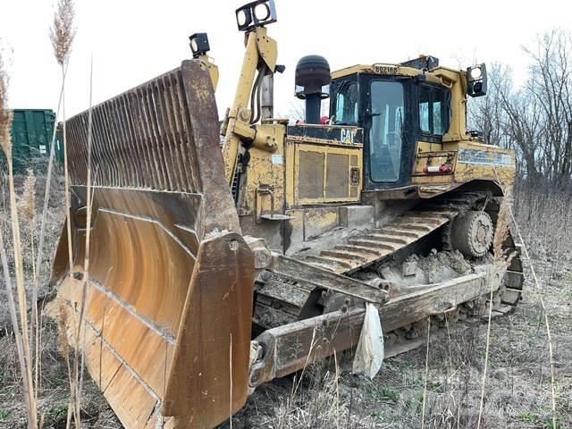 CAT D8R 크롤러 도저