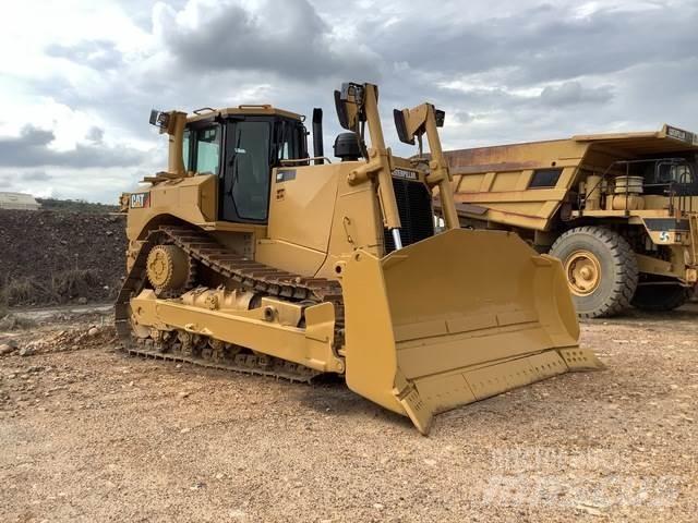 CAT D8T 크롤러 도저