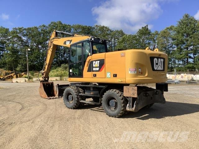 CAT M320F  휠 굴삭기