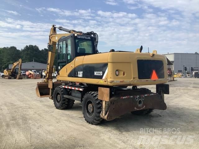 CAT M322D  휠 굴삭기
