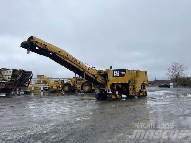 CAT PM201 아스팔트 콜드 밀링 기계