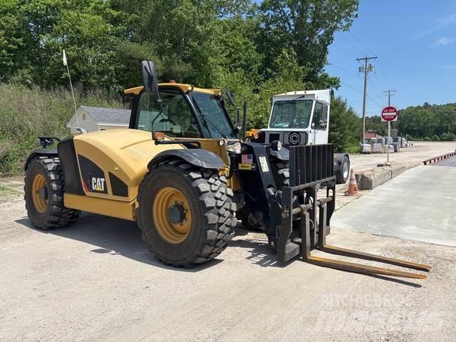 CAT TH357D 텔러 핸들러