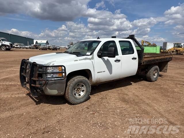 Chevrolet 3500 플랫베드/드롭사이드 트럭