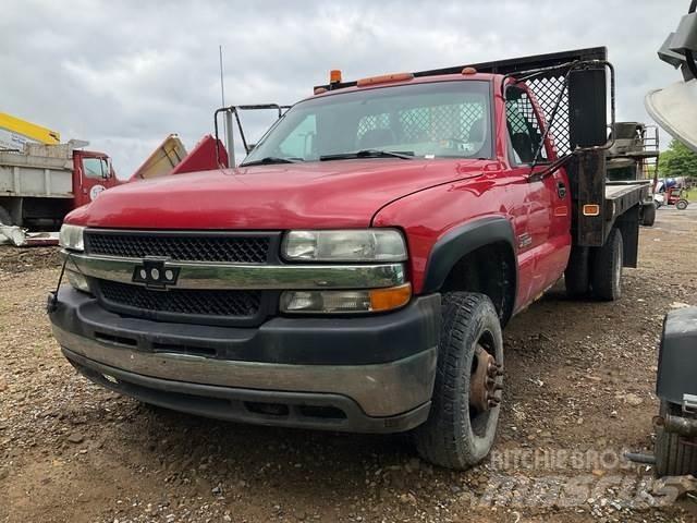 Chevrolet 3500 플랫베드/드롭사이드 트럭