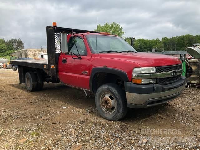Chevrolet 3500 플랫베드/드롭사이드 트럭