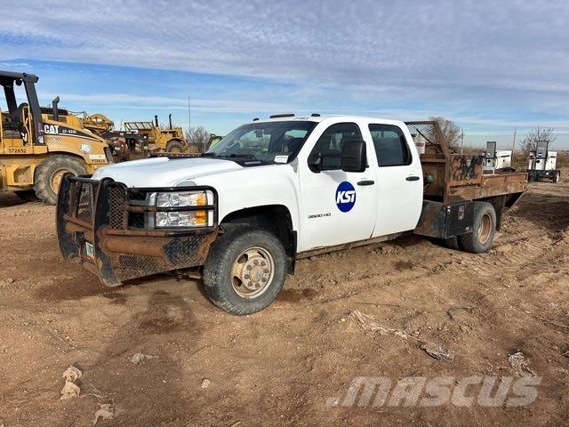 Chevrolet 3500 플랫베드/드롭사이드 트럭