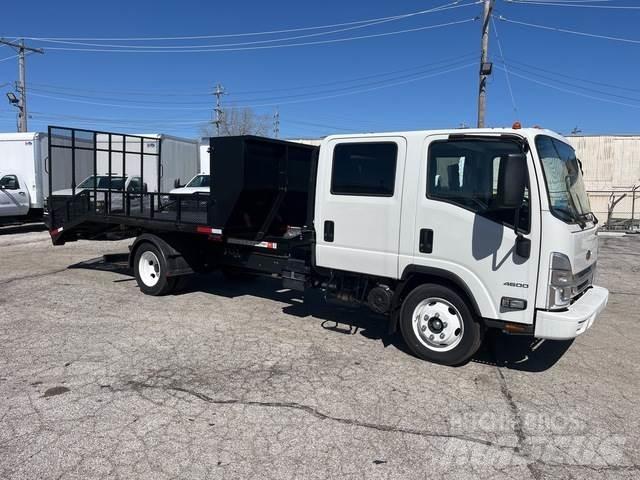 Chevrolet 4500 플랫베드/드롭사이드 트럭