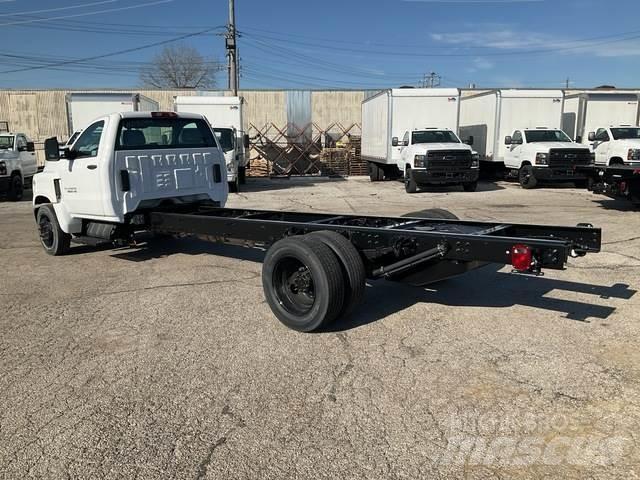 Chevrolet 5500 캐빈 및 인테리어