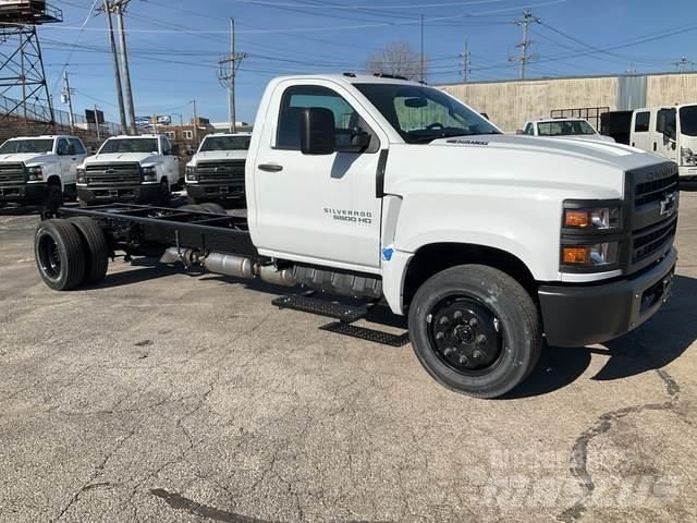 Chevrolet 5500 캐빈 및 인테리어