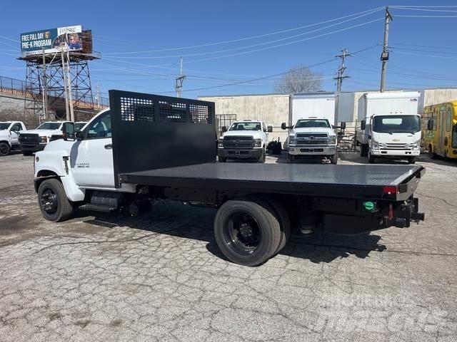Chevrolet 6500 플랫베드/드롭사이드 트럭