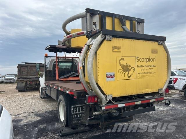 Chevrolet 6500 시립/다목적 차량